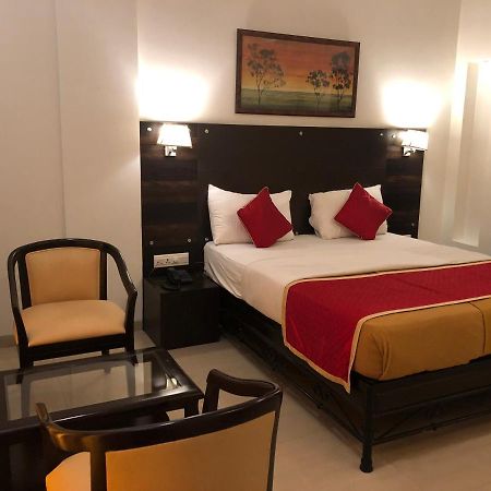 Resort Silver Hills Lonavala Exteriör bild