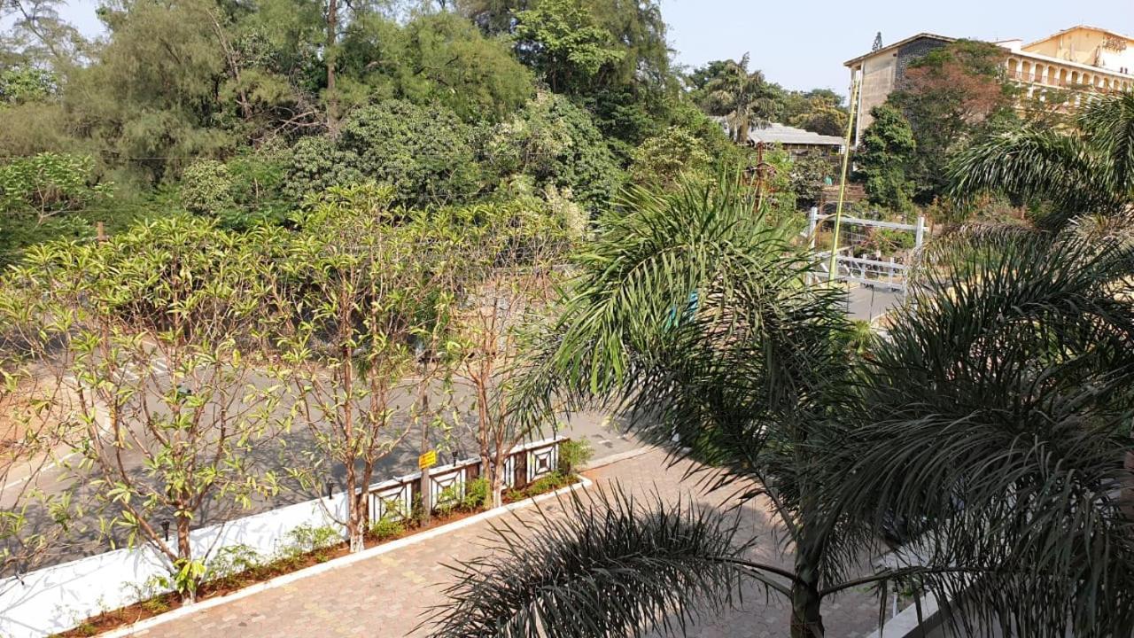 Resort Silver Hills Lonavala Exteriör bild