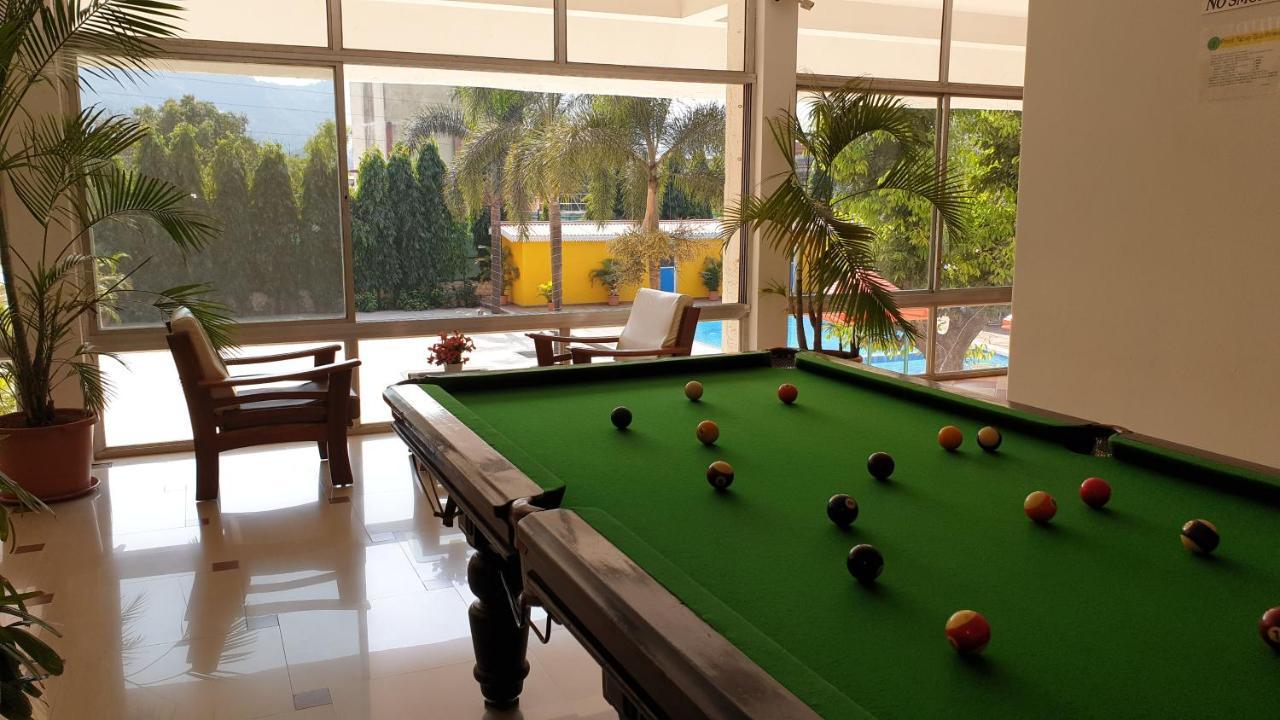 Resort Silver Hills Lonavala Exteriör bild
